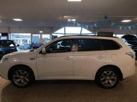Begagnad Mitsubishi Outlander 203 HK (149 kW) 2014 Vit SUV