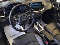 begagnad Kia Ceed Plug-in Hybrid Advanced 2 Panorama Läder GPS Moms