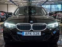 Begagnad BMW 330 292 HK (214 kW) 2023 Svart Kombi