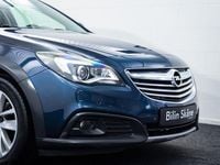 Begagnad Opel Insignia Country Tourer Business 164 HK (120 kW) 2014 Blå Kombi