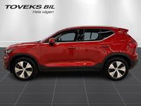 Begagnad Volvo XC40 Momentum 129 HK (94 kW) 2022 Röd SUV