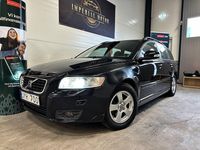 Begagnad Volvo V50 Momentum 125 HK (91 kW) 2009 Svart Kombi