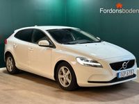 Begagnad Volvo V40 Kinetic 120 HK (88 kW) 2016 Vit Kombi