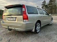 begagnad Volvo V70 D5 2006