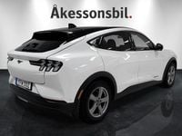 Begagnad Ford Mustang Mach-E 221 kW (301 HK) 2021 Vit SUV