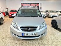 Begagnad Honda FR-V 140 HK (102 kW) 2007 Silver Minibuss