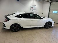 Begagnad Honda Civic Sport Plus 182 HK (133 kW) 2020 Vit Halvkombi