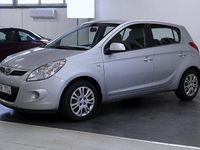 Begagnad Hyundai i20 Select 101 HK (74 kW) 2009 Grå Halvkombi