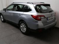 Begagnad Subaru Outback 175 HK (128 kW) 2015 Silver Kombi