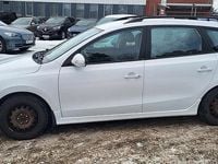 Begagnad Hyundai i30 126 HK (92 kW) 2010 Vit Kombi