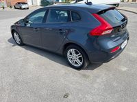 Begagnad Volvo V40 122 HK (89 kW) 2017 Halvkombi