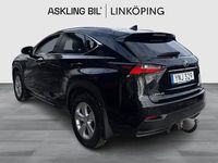 Begagnad Lexus NX300h Sport Line 197 HK (144 kW) 2017 Svart SUV