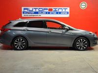 Begagnad Hyundai i40 141 HK (103 kW) 2016 Silver (gråmetallic) Kombi