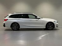 Begagnad BMW 330 M Sport 184 HK (135 kW) 2025 Mineral vit metallic Kombi