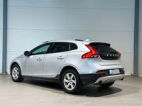 begagnad Volvo V40 CC T3 152hk Mom Advan VOC GPS Keyless