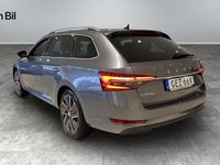 begagnad Skoda Superb iV Kombi STYLE TSI 218 DSG 2023, Kombi