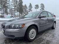 Begagnad Volvo S40 Kinetic 101 HK (74 kW) 2006 Grå Sedan