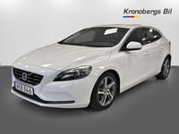 Begagnad Volvo V40 Momentum 150 HK (110 kW) 2013 Grå Kombi
