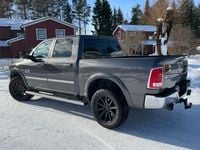 Begagnad RAM 1500 401 HK (294 kW) 2015 Pickup