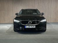 begagnad Volvo V60 T8 TwEn AWD R-Design I Pano I Drag I Leasbar