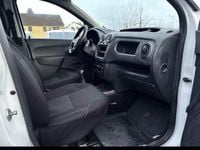 Begagnad Dacia Dokker Express 102 HK (75 kW) 2017 Van