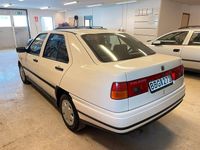 begagnad Seat Toledo 1.8 88hk välvårdad, veteran-bil en ägare