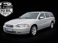Begagnad Volvo V70 Momentum 140 HK (102 kW) 2007 Grå Kombi