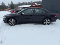 Begagnad Volvo S60 Summum 209 HK (153 kW) 2007 Svart Sedan