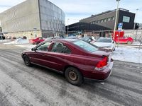 Begagnad Volvo S60 140 HK (102 kW) 2005 Vinröd Sedan