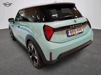 Begagnad Mini Cooper S 207 HK (152 kW) 2024 Grön Halvkombi