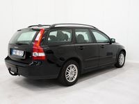 begagnad Volvo V50 1.8 Flexifuel 125 hk Dragkrok Låga Mil Få Brukare