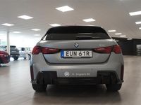 Begagnad BMW 120 M Sport 157 HK (115 kW) 2024 Grå Halvkombi