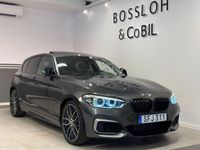 begagnad BMW M135 i xDrive 5-dörrars Taklucka | H/K | Navi | Sv-Såld