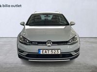 begagnad VW Golf Alltrack 1.8 TSI 4Motion Drag Värmare Pano 2017, Kombi