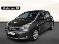 Begagnad Toyota Yaris Active 99 HK (72 kW) 2012 Grå Halvkombi