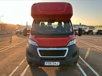 Begagnad Peugeot Boxer 164 HK (120 kW) 2018 Röd Van