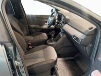 Ny Dacia Jogger Extreme 2025 Grön Minibuss