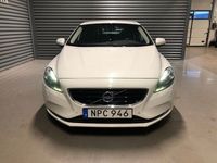 begagnad Volvo V40 T4 180hk Powershift Momentum Navi PDC