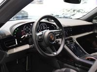 Begagnad Porsche Taycan Sport Turismo 300 kW (408 HK) 2024 Grå Kombi