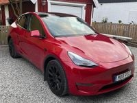 Begagnad Tesla Model Y Long Range AWD 378 kW (514 HK) 2021 Red multicoat (ppmr) SUV