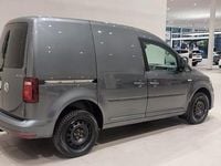 Begagnad VW Caddy 150 HK (110 kW) 2018 Indiumgrå metallic Minibuss