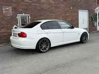 Begagnad BMW 325 197 HK (144 kW) 2010 Sedan