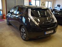 begagnad Nissan Leaf 30 kWh Tekna VÄRM 360° BOSE 1Brukare 2017, Halvkombi