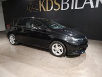 begagnad Toyota Auris 1.8 Hybrid e-CVT Automat Comfort 136hk 4500mil