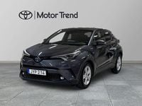 Begagnad Toyota C-HR Executive 124 HK (91 kW) 2019 Grå SUV