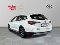 begagnad Toyota Corolla TREK Hybrid 1,8 TOURING SPORTS SPI