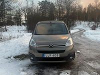 Begagnad Citroën Berlingo 99 HK (72 kW) 2015 Minibuss