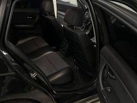 Begagnad BMW 320 170 HK (125 kW) 2009 Kombi