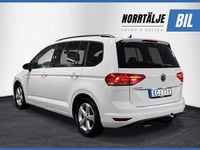 Begagnad VW Touran 150 HK (110 kW) 2017 Vit Minibuss