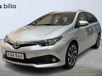 Begagnad Toyota Auris Touring Sports 2016 Silver Kombi